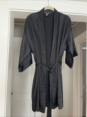 Victoria’s Secret Kimono Robe